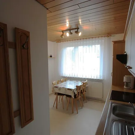 Апартаменты Ferienwohnung Pohl Бад-Клостерлаусниц